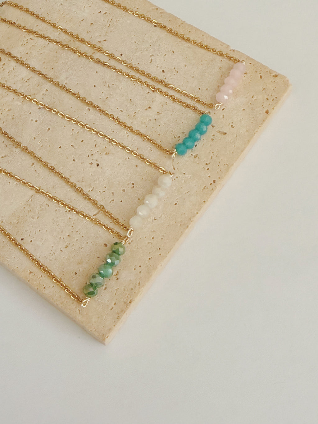 The little detail necklace