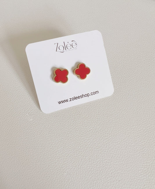 small  clover stud