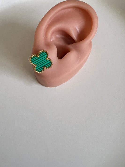 Green clover earrings