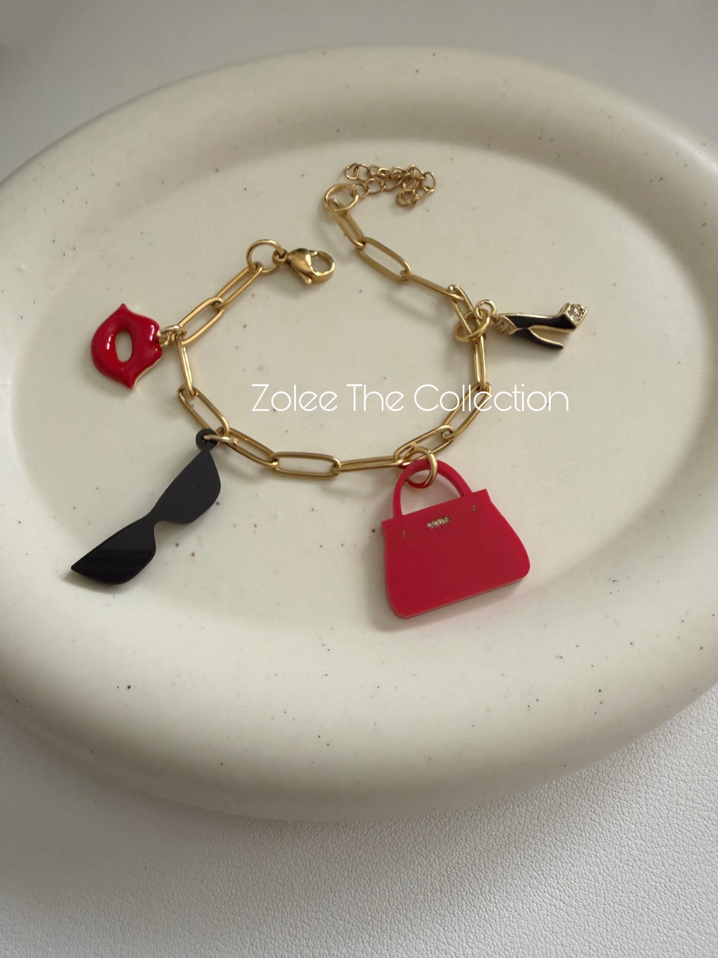 Runaway bracelet