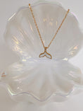 Load image into Gallery viewer, Lux whale tail necklace
