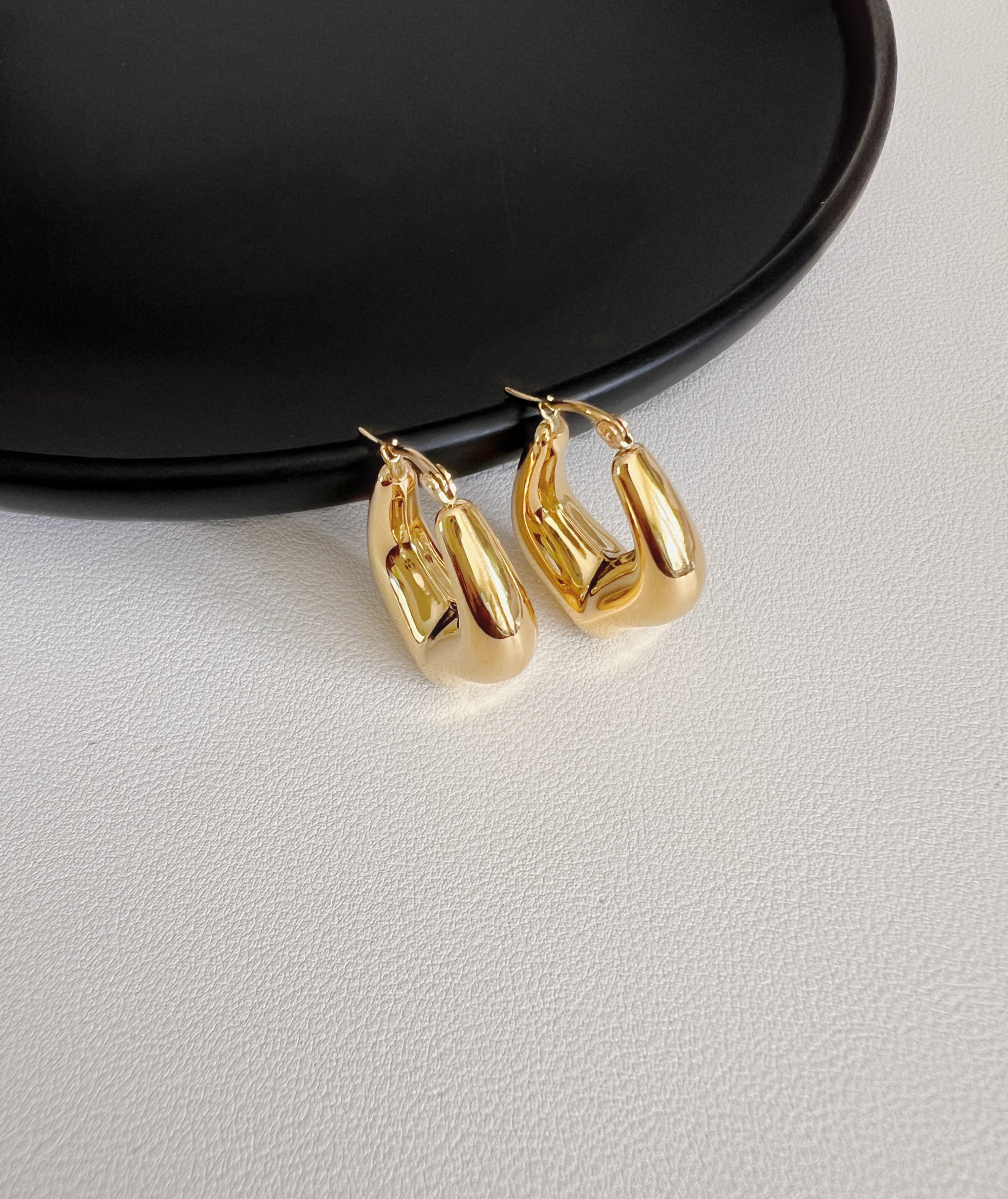 Ava earrings