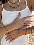 Load image into Gallery viewer, La perla bracelet
