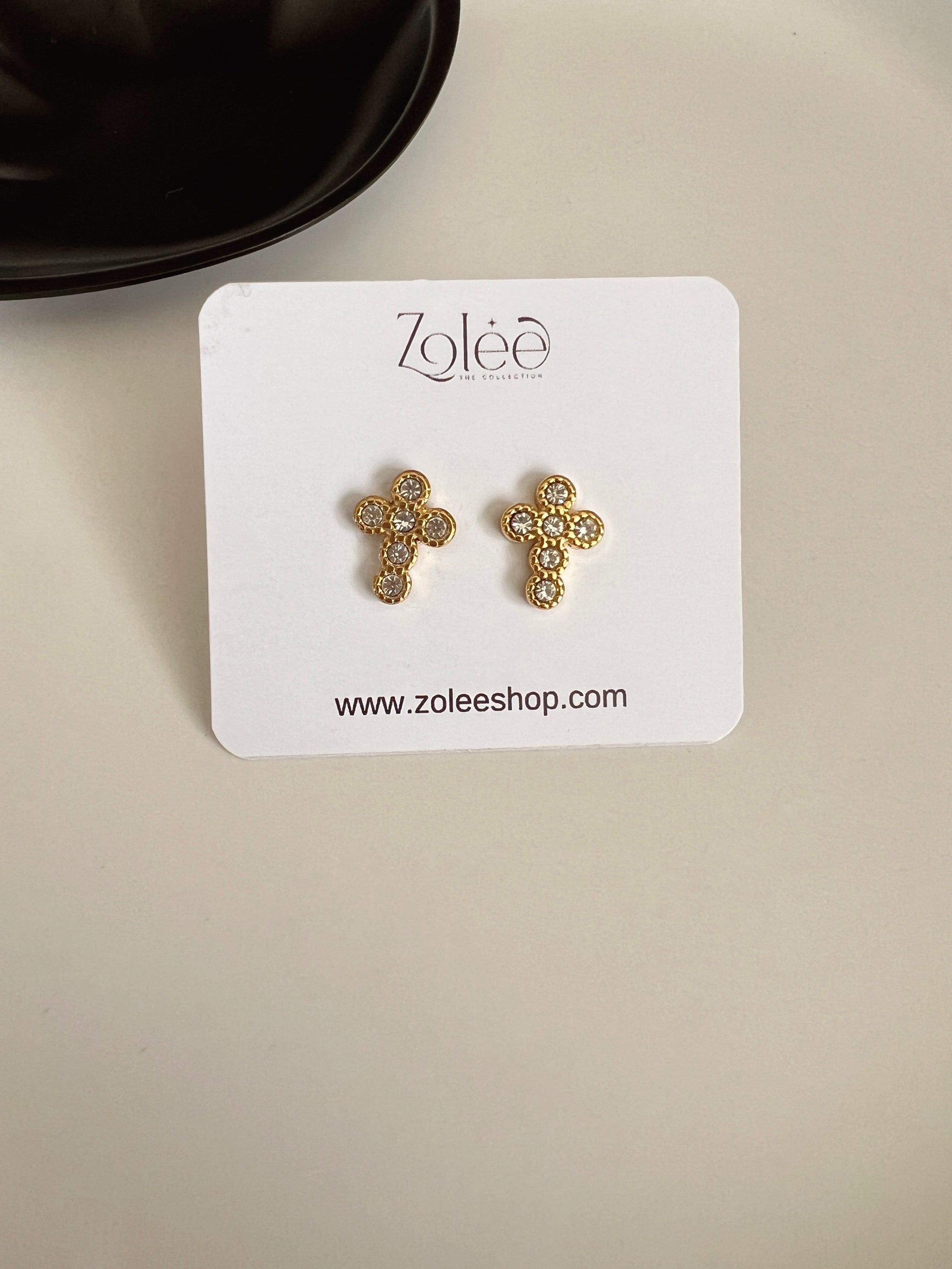 Cross zircone studs