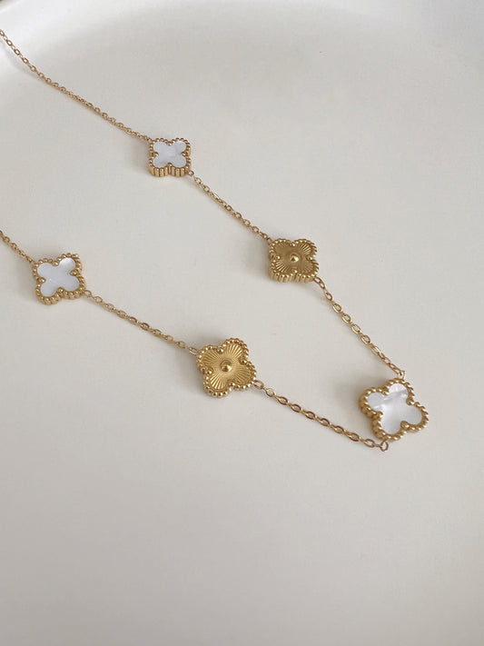 Clover reversible necklace