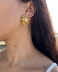 Load image into Gallery viewer, Sunny day  stud  earrings
