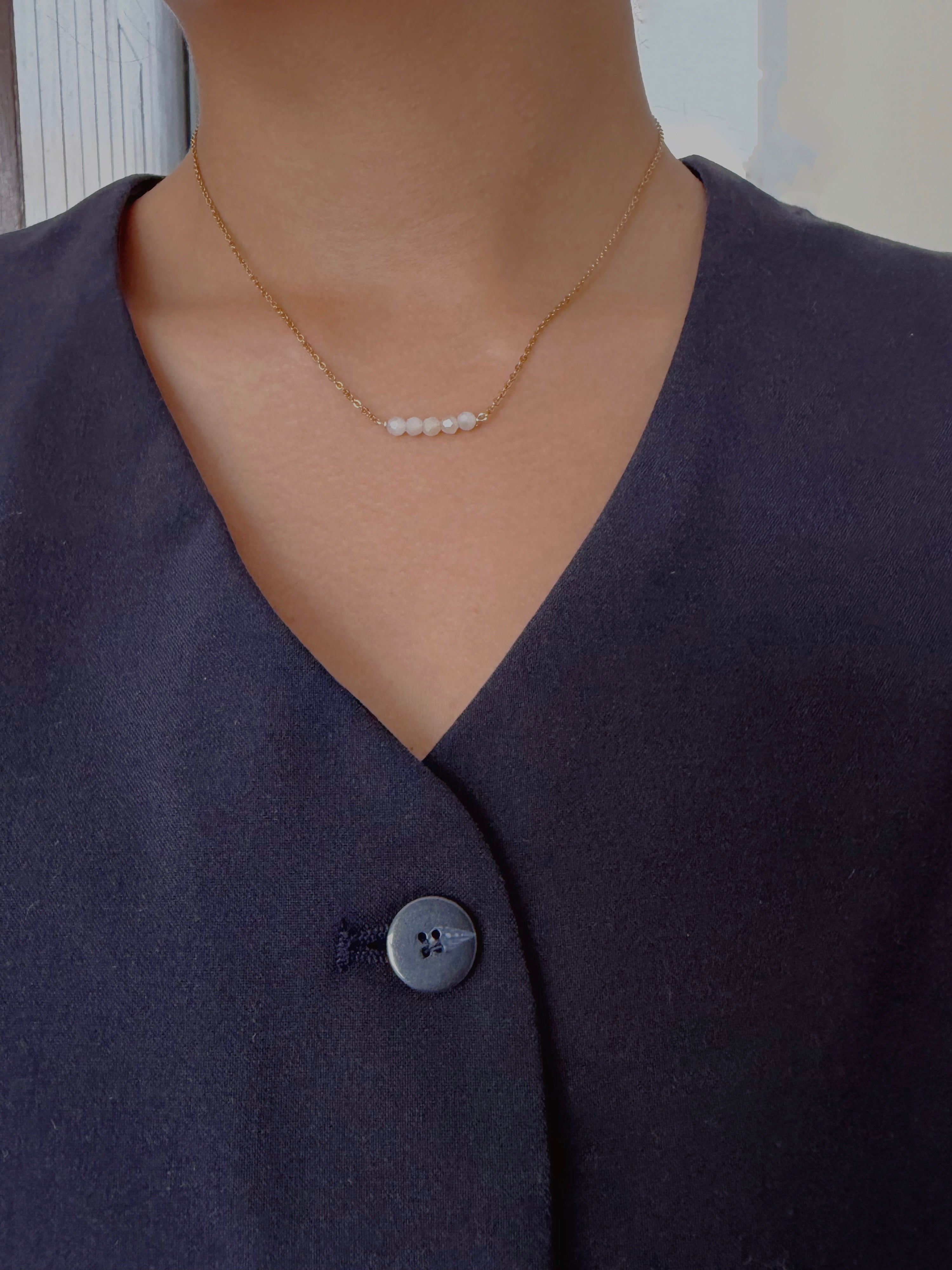 The little detail necklace
