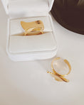 Load image into Gallery viewer, Avila ring
