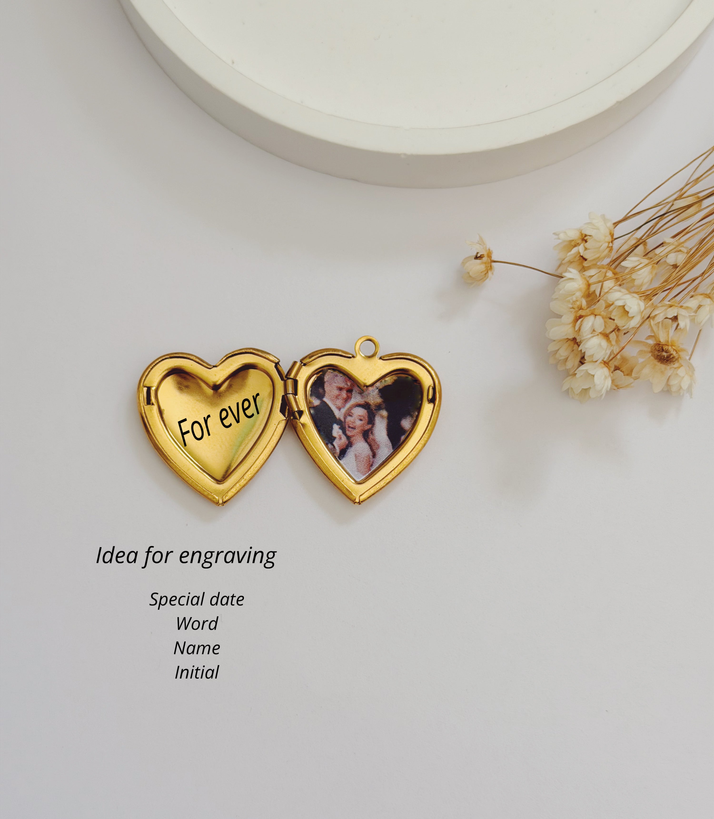 Morelia Photo necklace