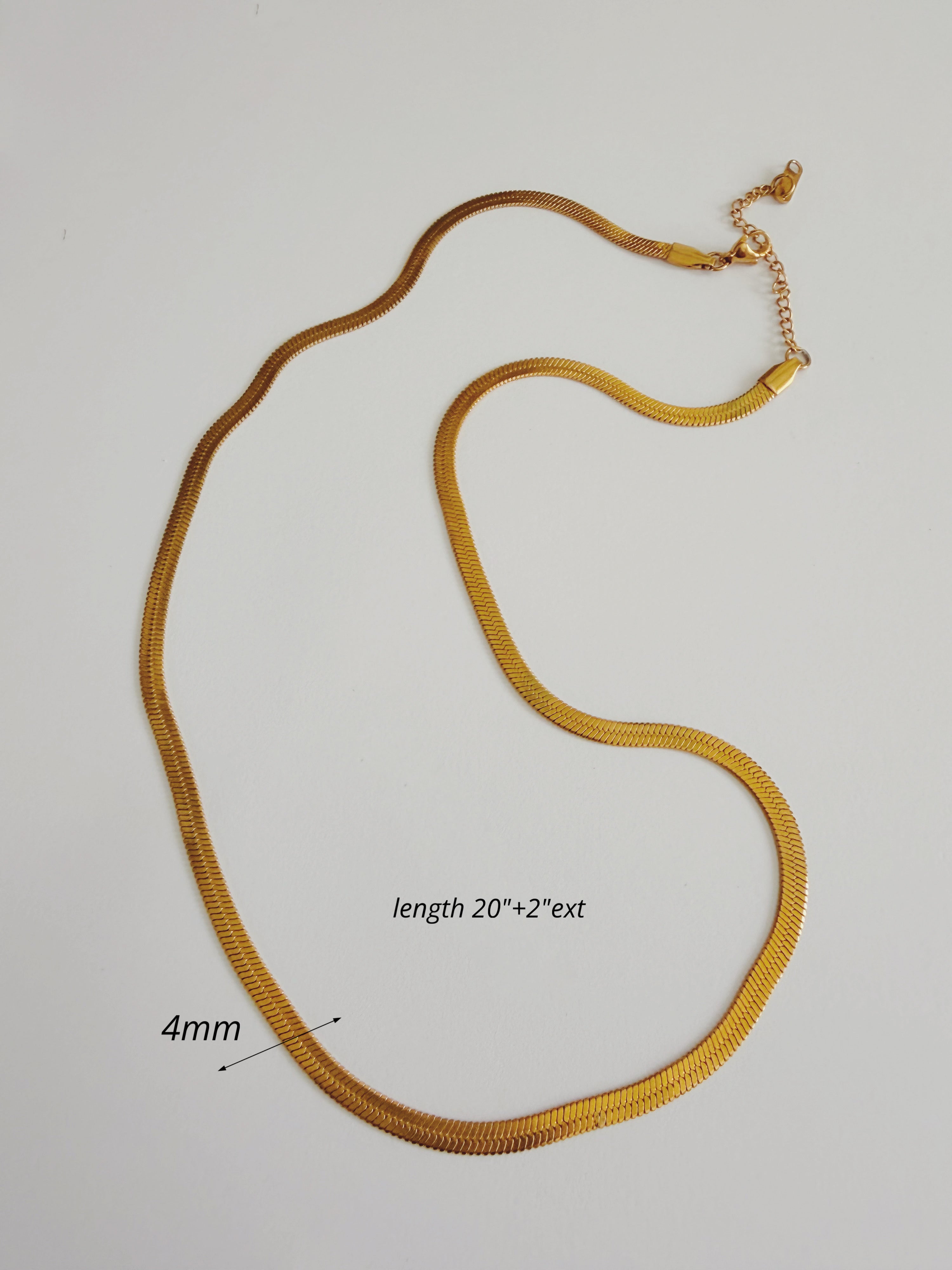 Erika   necklace
