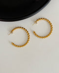 Monica hoops