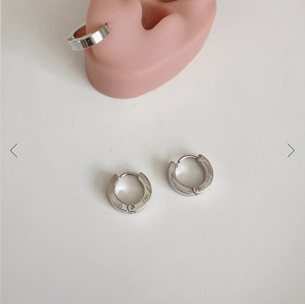 Valeria huggies gold /silver